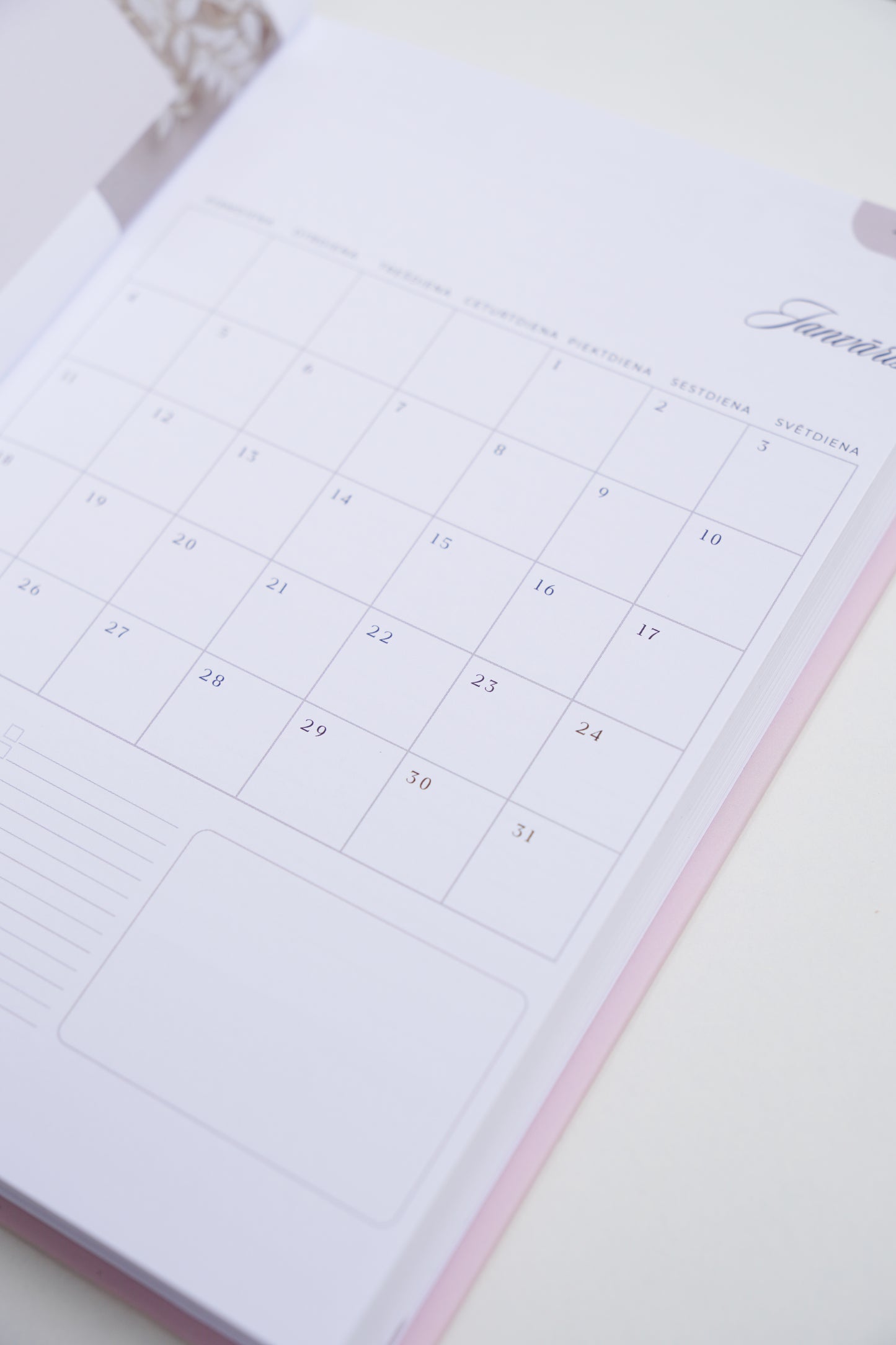 JAUNUMS. PŪDERROZĀ. Zīmola Dream Light Planner 2027 – elegants nedēļas plānotājs