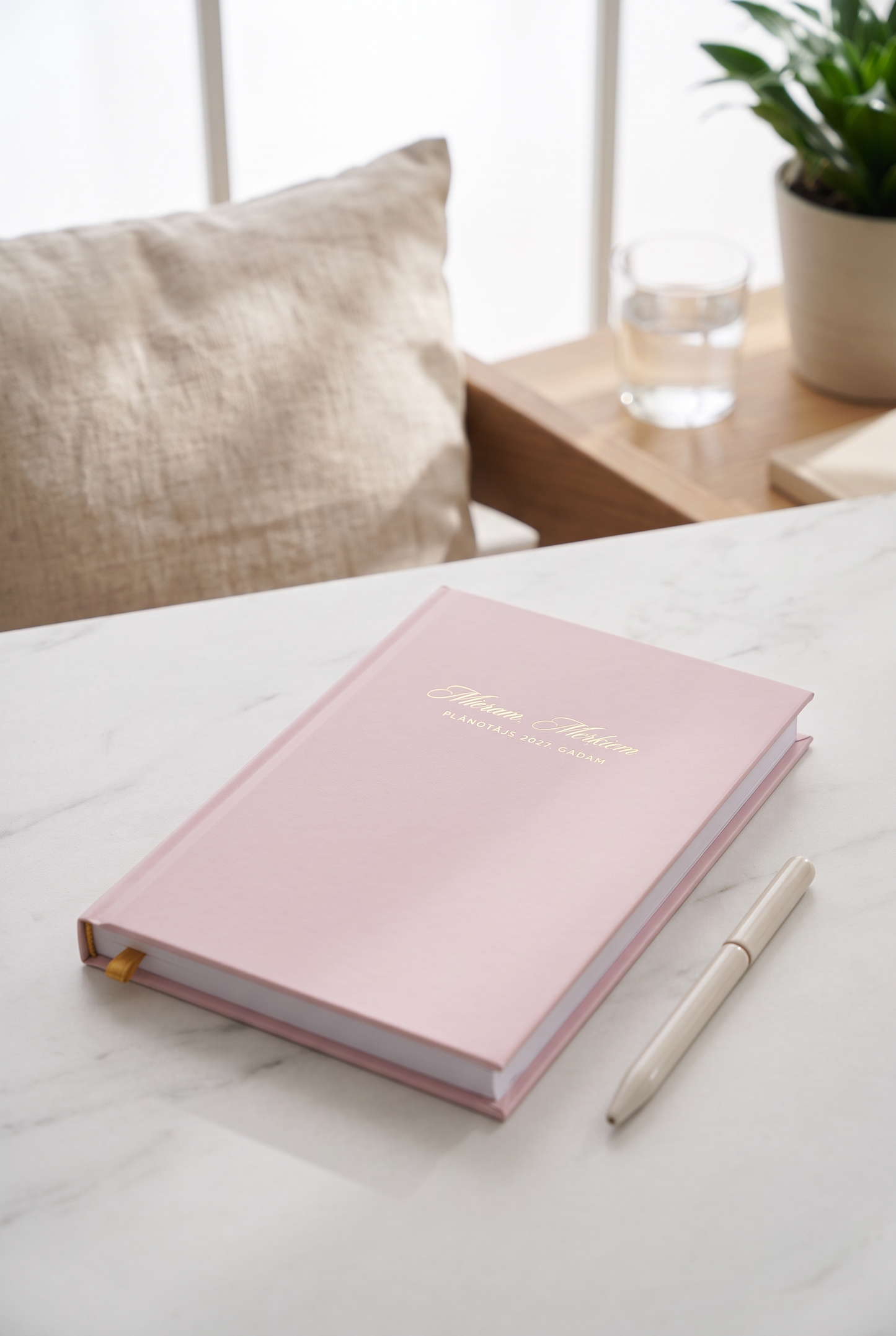 JAUNUMS. PŪDERROZĀ. Zīmola Dream Light Planner 2027 – elegants nedēļas plānotājs
